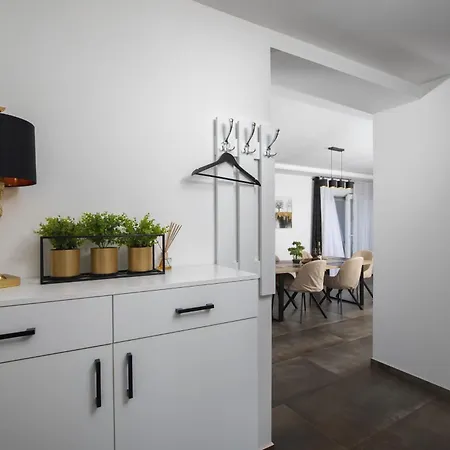 Luxury Penthouse Appartement *
