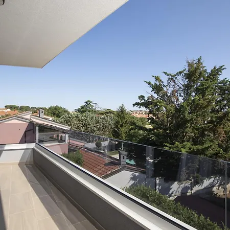 Luxury Penthouse * Pula